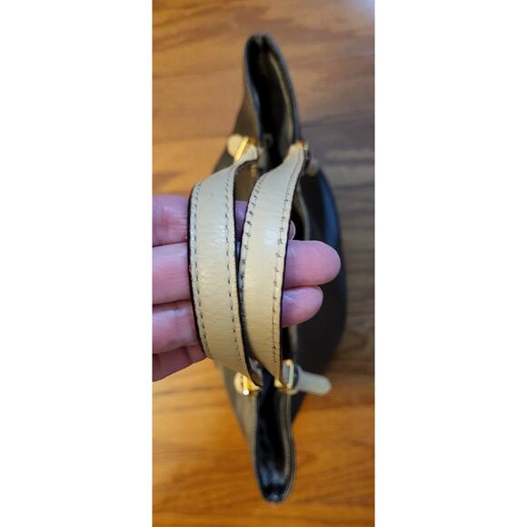 Michael Kors Gray Leather Satchel Handbag Purse Gold Hardware - Picture 15 of 15